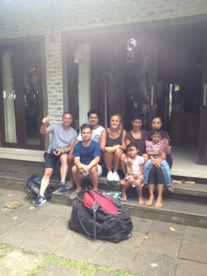 D'Tegale Homestay Cepaka Exterior foto